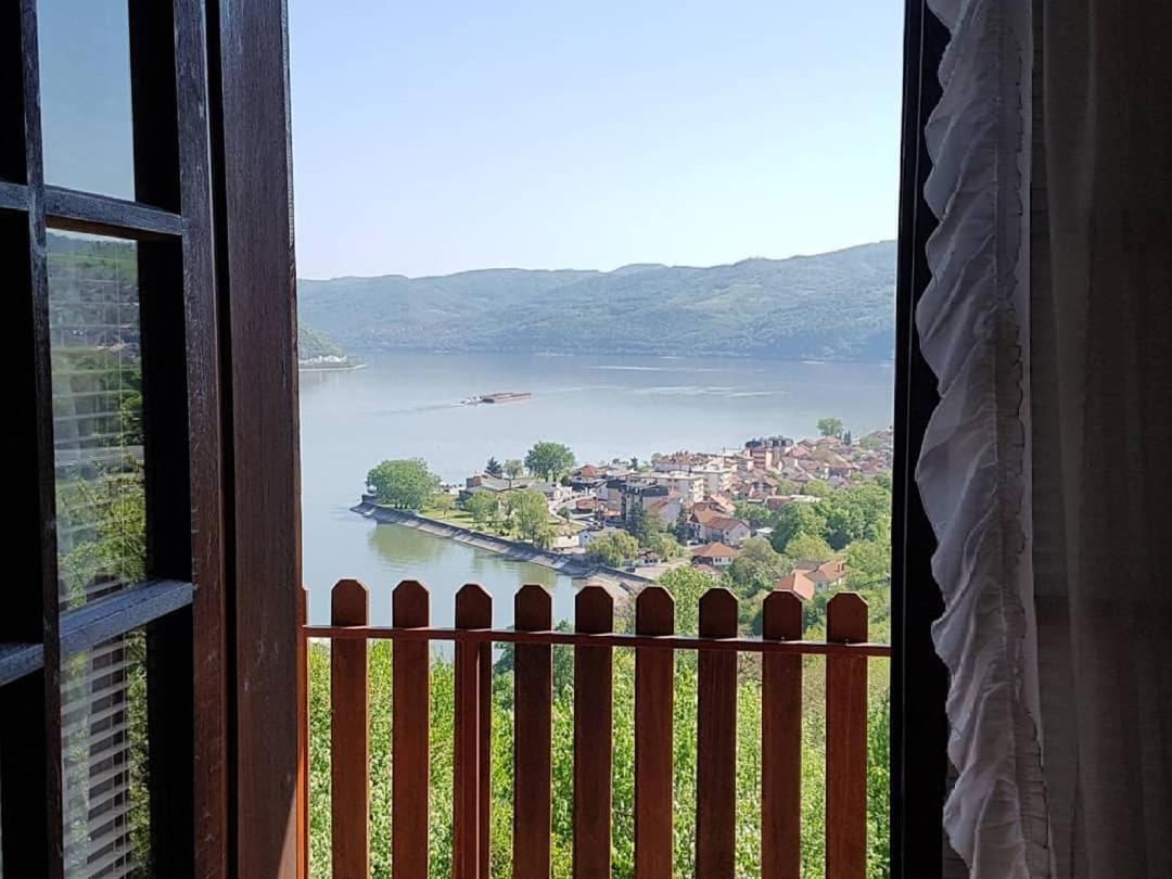 B&B Jonovic Donji Milanovac Exterior photo